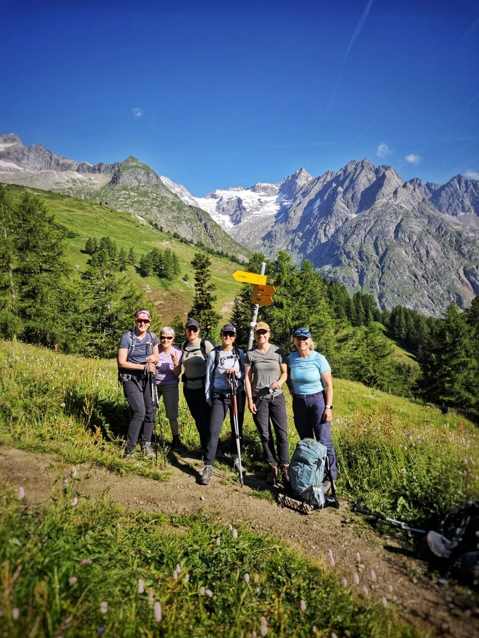 Champex-Lac, the Swiss crossroads where many hikers adjust their plans