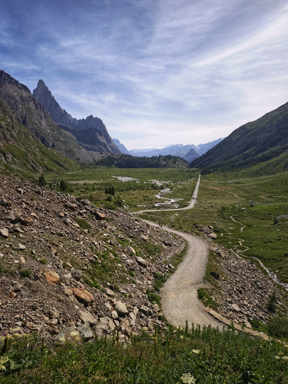 The Val Ferret gradually opens up as you climb from Courmayeur